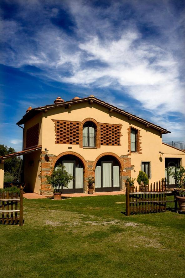 Agriturismo Podere Luisa Montevarchi Exterior photo